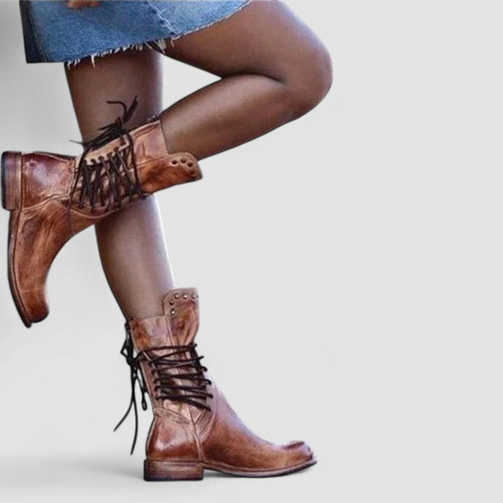 Mae – Orthopedic Western Boots