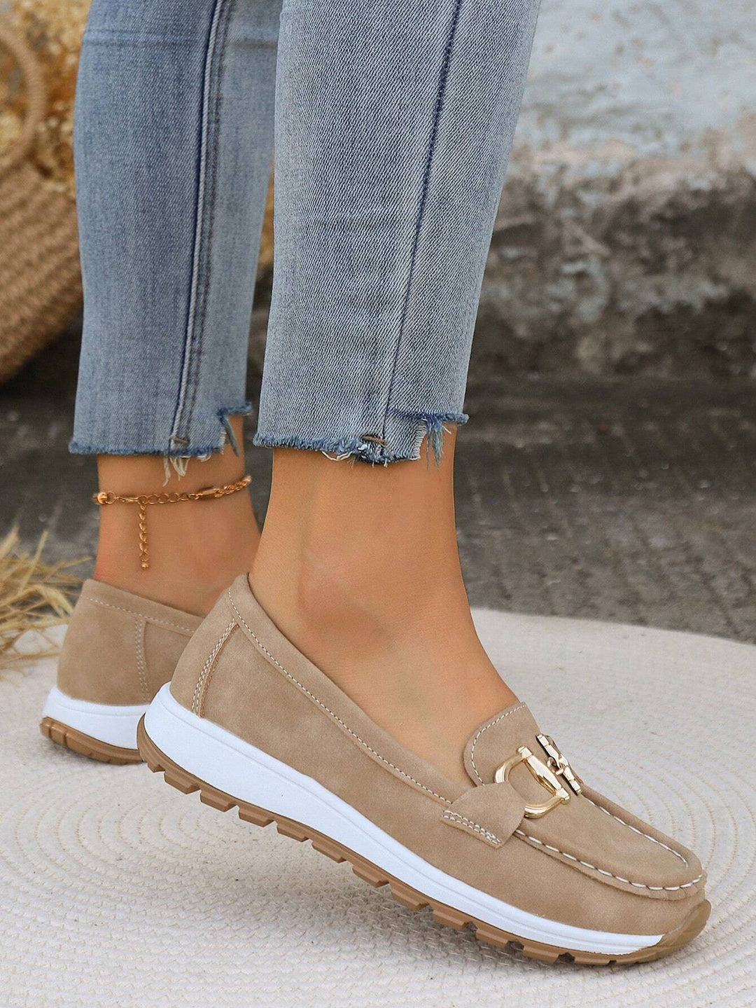 Ellie | Flat Moccasins with Buckle