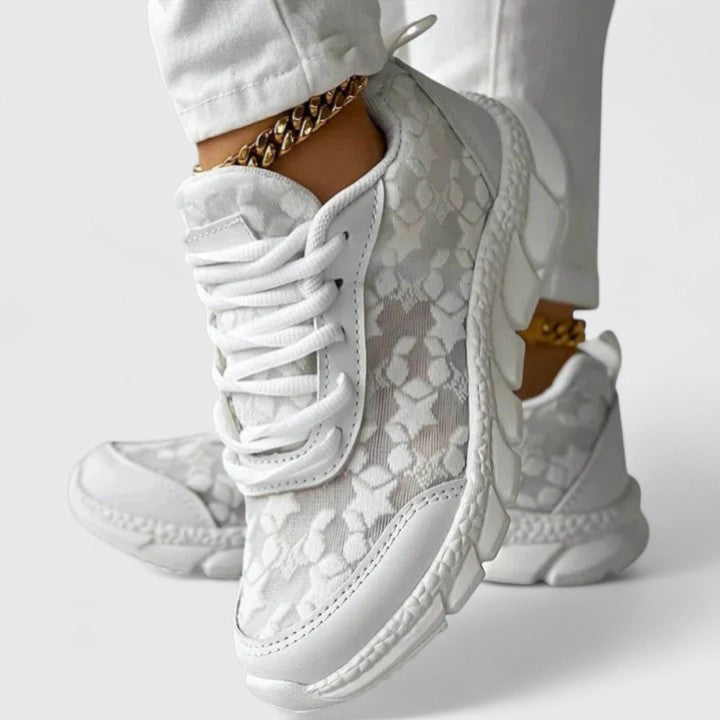 Jamie | Cozy Sneakers