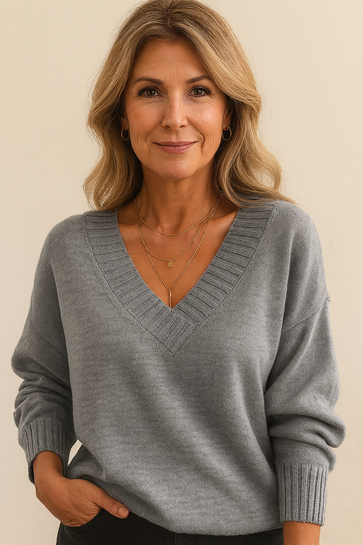 Jessie | Soft V-Neck Sweater