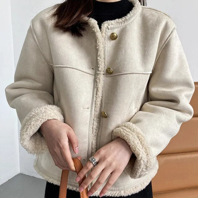 Reva | Women's Vintage Shearling-Trim Button-Front Cropped Jacket