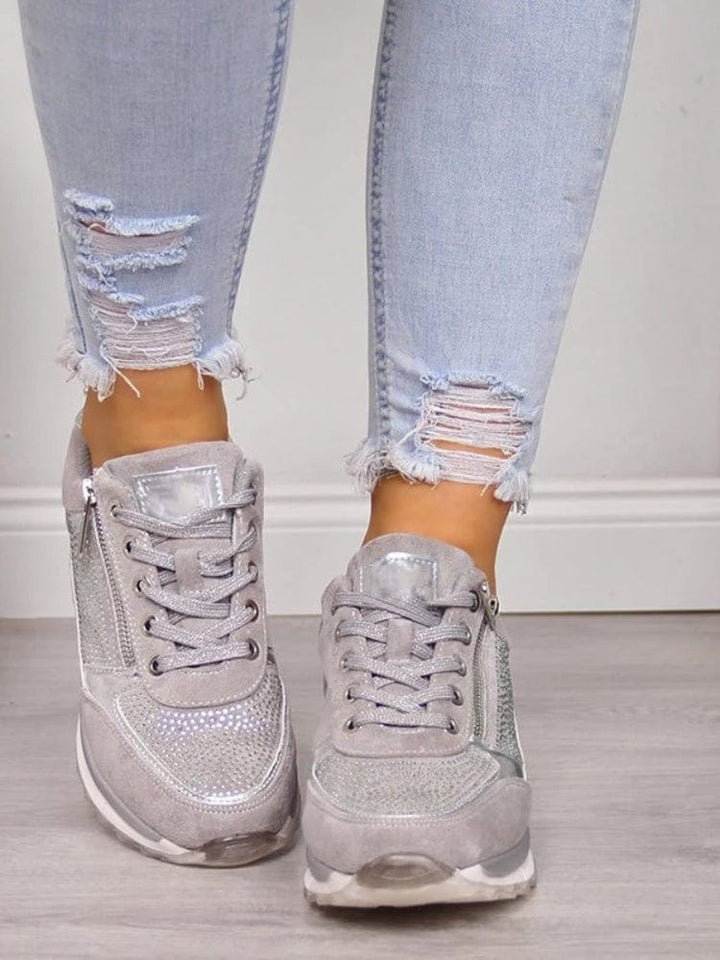 Jamie | Ease Sneakers.